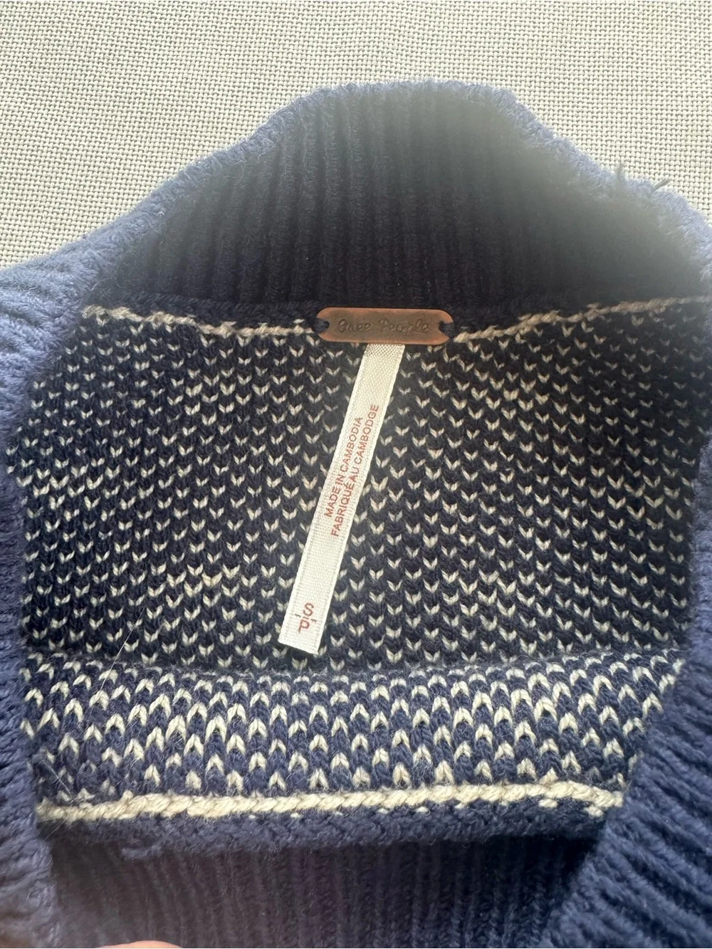 Free People cropped navy